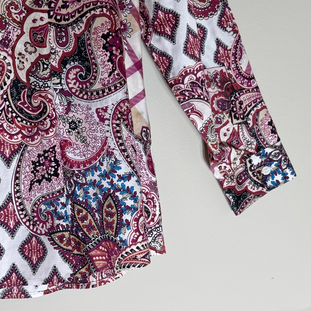 CHICO'S WOMEN'S 1 PETITE | 8P BLOUSE RED PURPLE  MIX PRINT WING COLLAR NO IRON - Picture 7 of 12